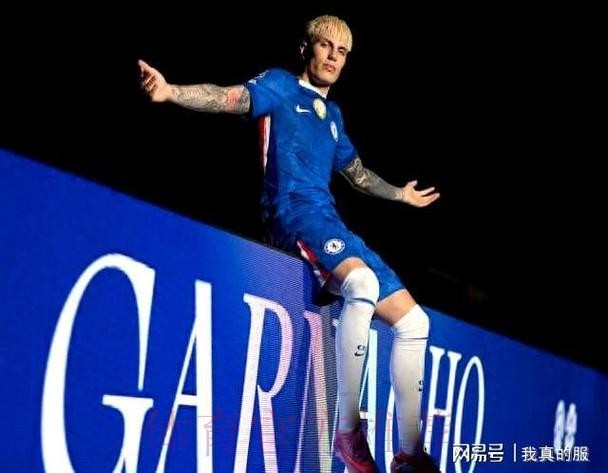 纳乔已经很长时间思考未来 他正考虑去美国踢球 纳乔已经很长时间思考未来 他正考虑去美国踢球